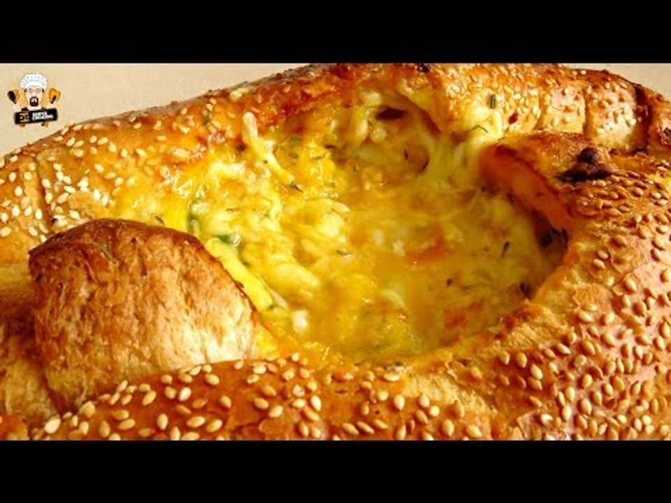 EGG & CHEESE HEDGEHOG ROLL