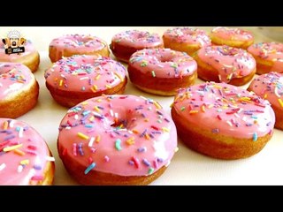 HOW TO MAKE MINI STRAWBERRY DONUTS