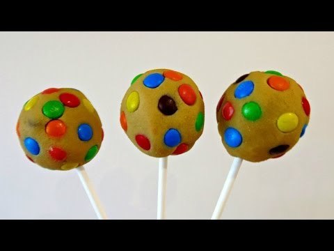 MINI M&M COOKIE DOUGH CAKE POPS