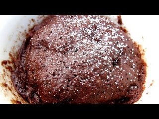CHOCOLATE PEPPERMINT MUG CAKE