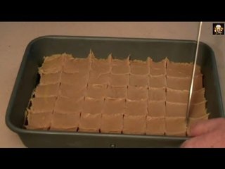 HOW TO MAKE CARAMEL FUDGE