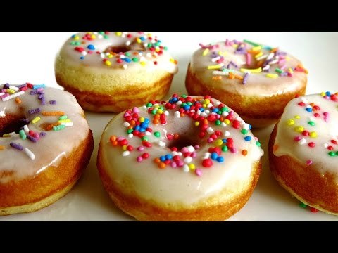 WHITE GLAZED MINI DONUTS