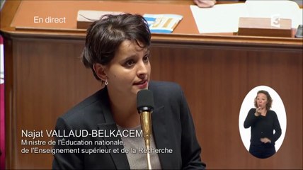 Oui, de l'Éducation il fallait faire une priorité, priorité qu'il faudra poursuivre pour aller plus loin.