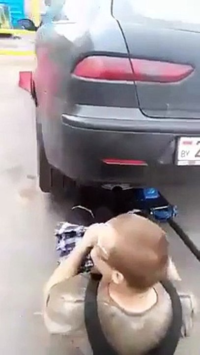 Gesicht Zum Auspuff halten