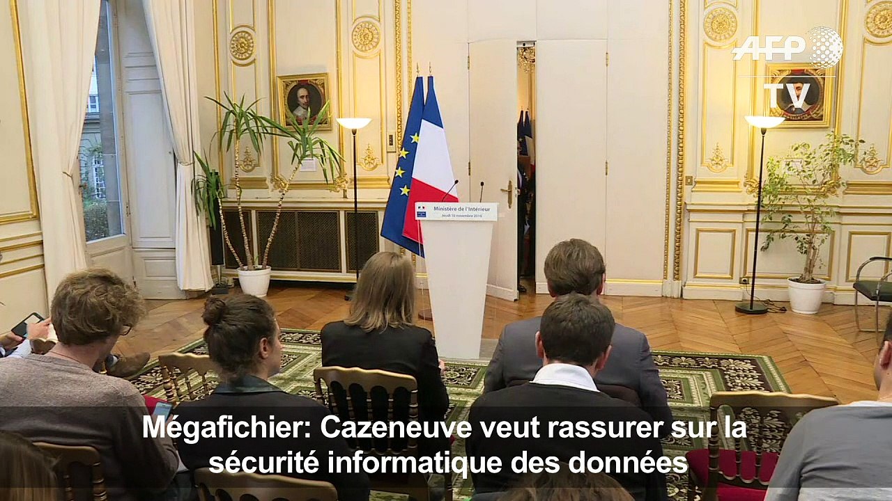 Mégafichier:Cazeneuve veut rassurer sur la sécurité des données