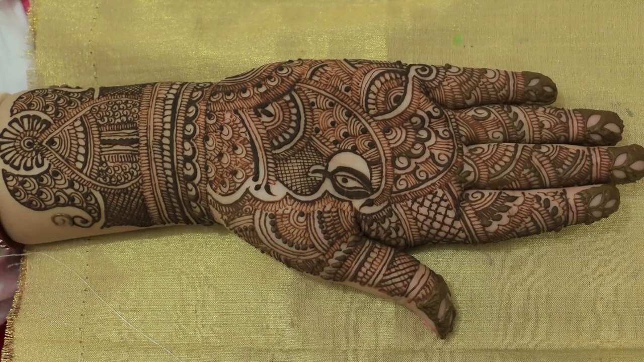 Full Hand Mehndi Designs For Karwa Chauth_Beautiful Indian ...