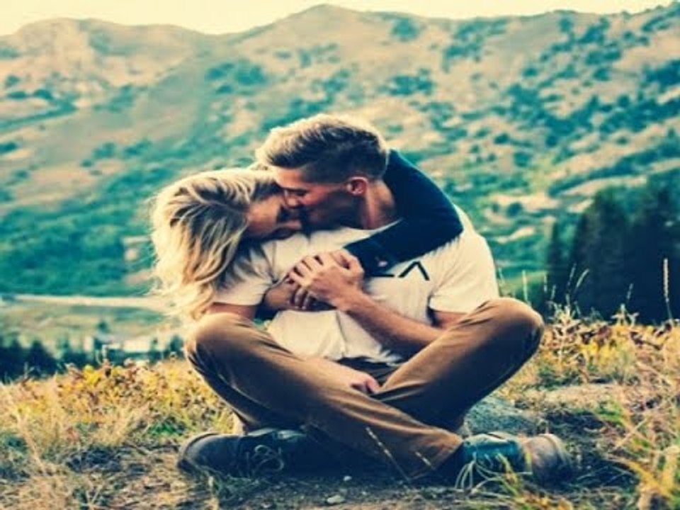 How To Flirt Like A Damned Champion