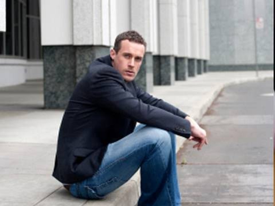 Should You Dump A Hot And Cold Guy?