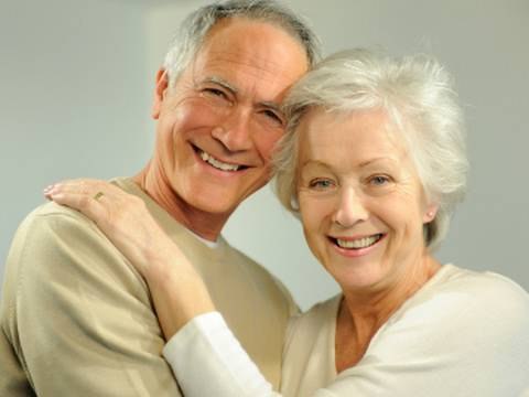 Dating: Where Can I Find An Attractive Older Man?