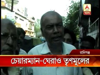 TMC's agitation, Raniganj municipality chairman prevented to enter office