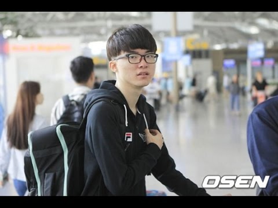 Vừa đặt chân đến đất Mỹ, Faker đã đại náo rank xếp hạng với Syndra "3 bi"