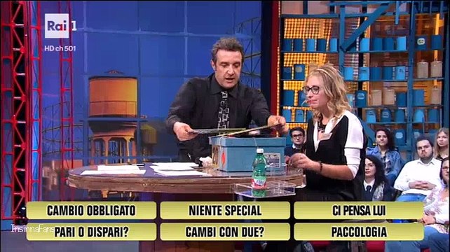 Flavio Insinna prima e dopo ad Affari tuoi (10-11-16)
