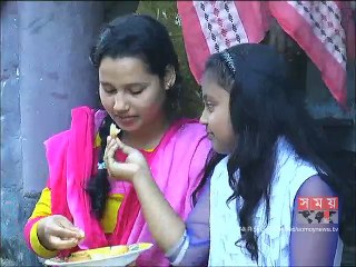 বগুড়ার মাঠে মাঠে চলছে ধান কাটা ও মাড়াই উৎসব