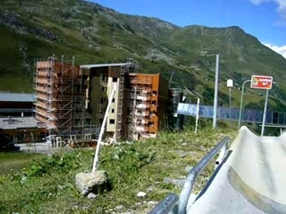 Descente Lugeland aux Menuires (été 2007)
