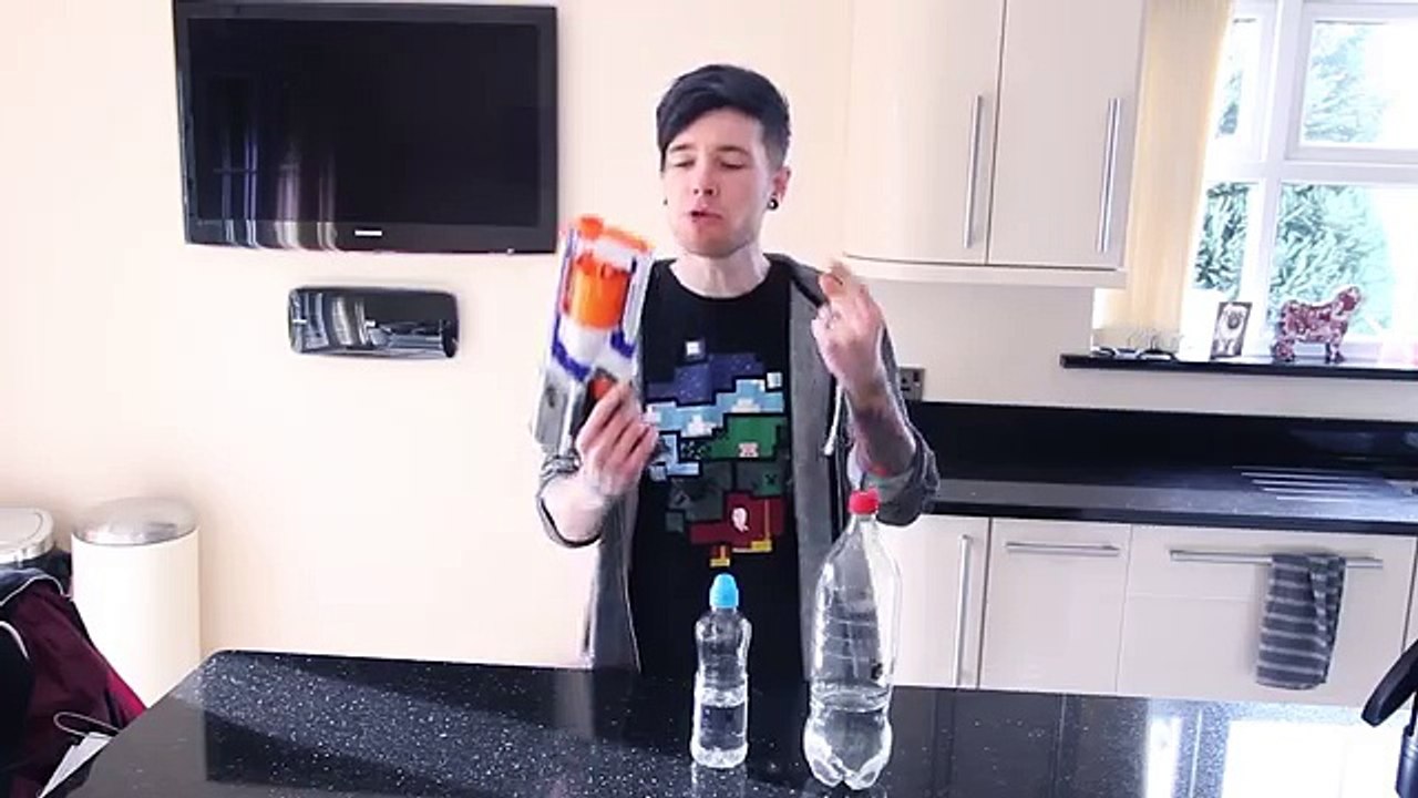 BIG BOTTLE FLIP CHALLENGE!!!