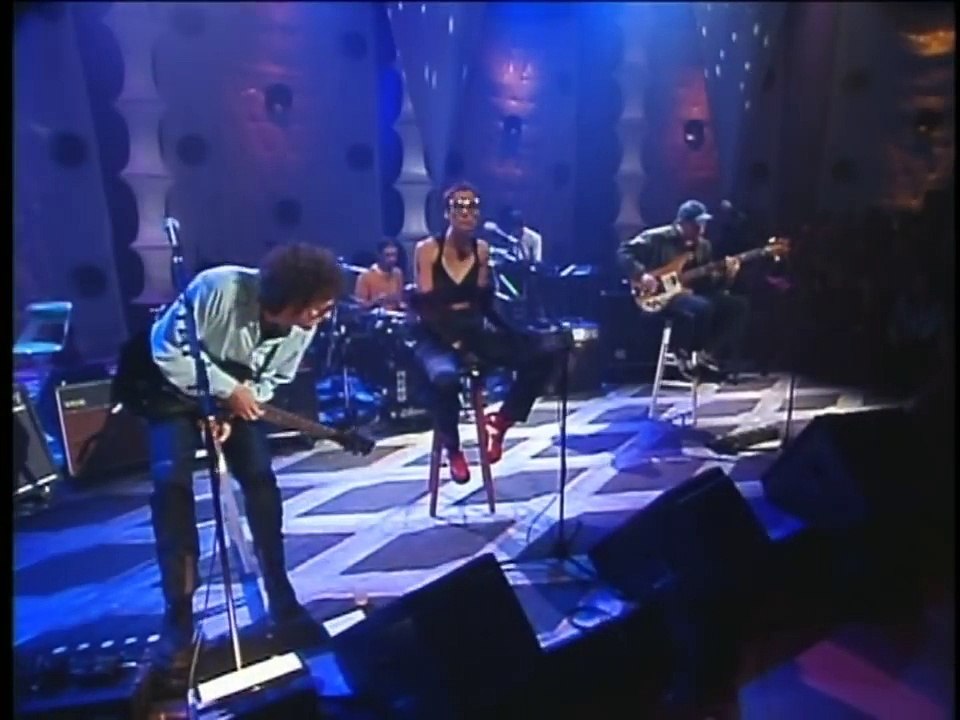 Soda Stereo - La Ciudad De La Furia - MTV Unplugged