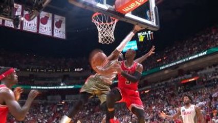 Move of the Night - Dwyane Wade
