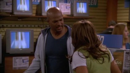 My Wife and Kids - S 5 E 19 - Michael Joins a Gym