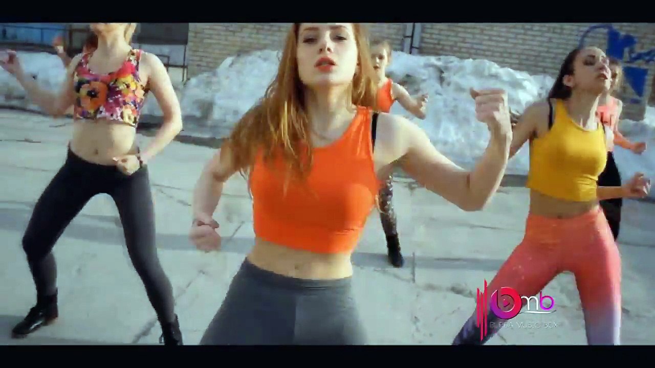 Reea feat. Akcent - Rain (Official Video) 2016