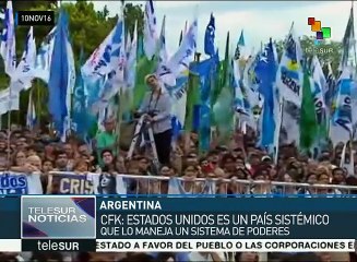 Cristina Fdez.: EEUU es un país manejado por un sistema de poderes