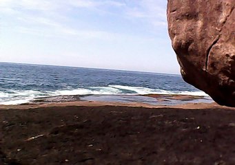 Laje da ilha do Prumirim, Litoral Norte de Ubatuba, SP, Brasil, ondas . mares e rochedos, novembro azul, turismo de contemplação, barcos e mares.