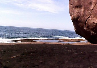 Laje da ilha do Prumirim, Litoral Norte de Ubatuba, SP, Brasil, ondas . mares e rochedos, novembro azul, turismo de contemplação, barcos e mares.