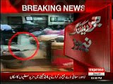 Karachi Airport lost baggage hall mai chooho ka raaj -- VIDEO