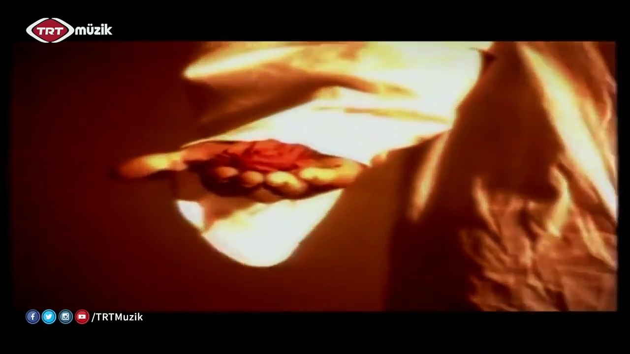 Gökhan Kırdar - Yerine Sevemem