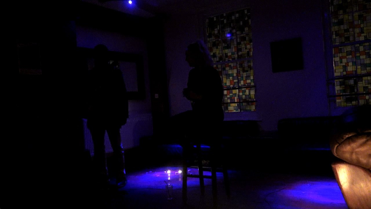 10-11-16 Voice, Verse & Vapour at Wees Lounge Hetty Jane
