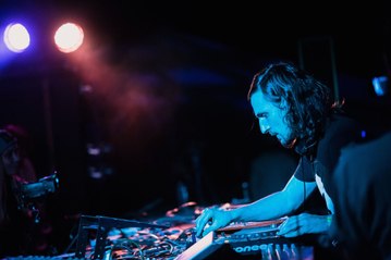 Mihigh Boiler Room Transylvania x Interval DJ Set