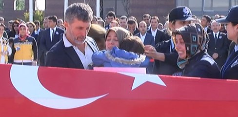 Şehit kaymakam memleketine uğurlandı