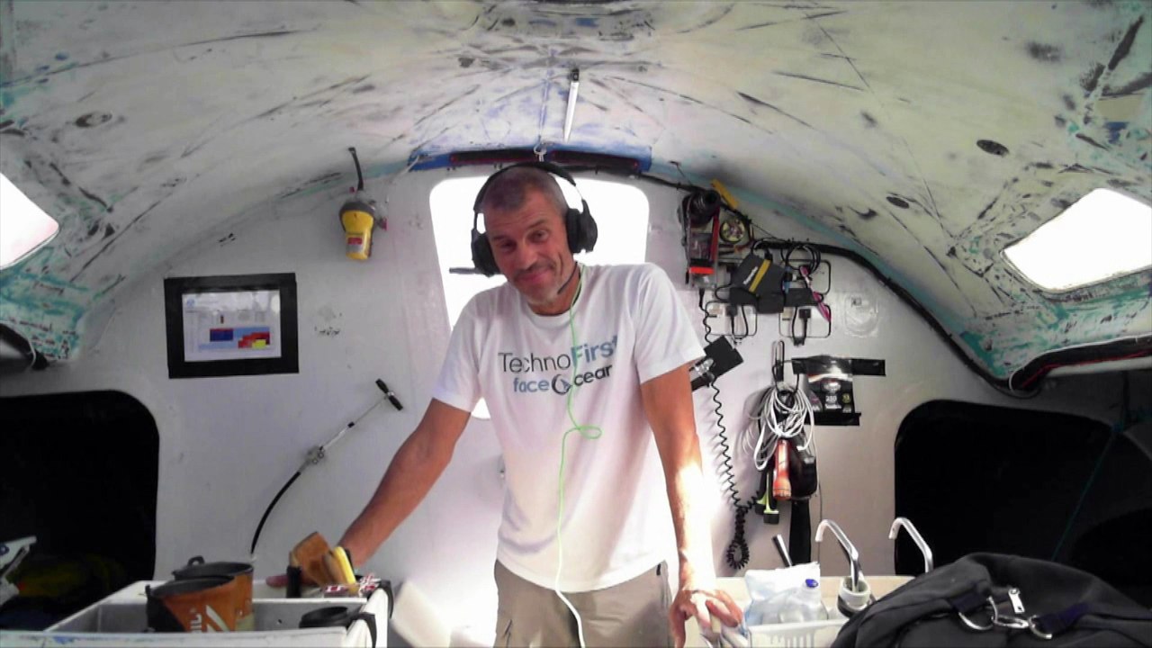 Un vent de liberté souffle sur Sébastien Destremau / Vendée Globe