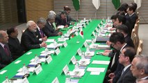 Japão e Índia assinam acordo nuclear civil
