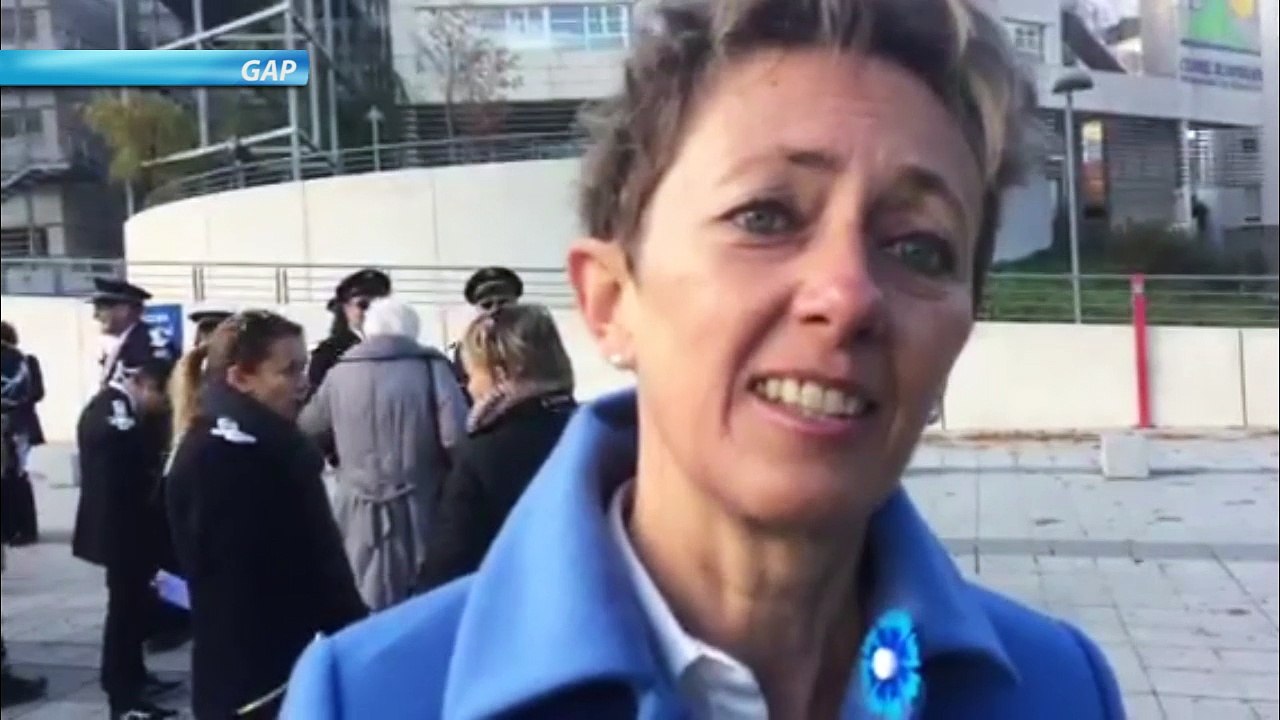 D!CI TV : Gap : Les autorités rassemblées pour marquer le 98e anniversaire de l'Armistice