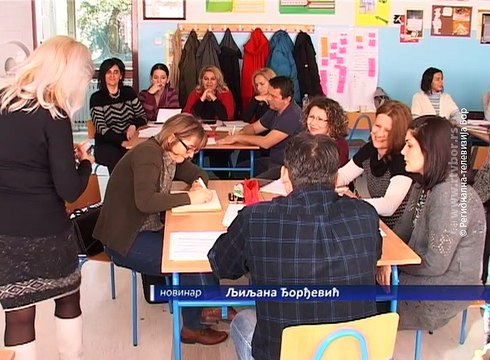 U toku trodnevni seminar „Aktivno učenje“, 11. novembar 2016. (RTV Bor)