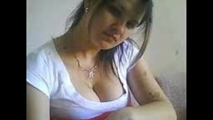 Pakistani Reporter Abusing on LIVE TV