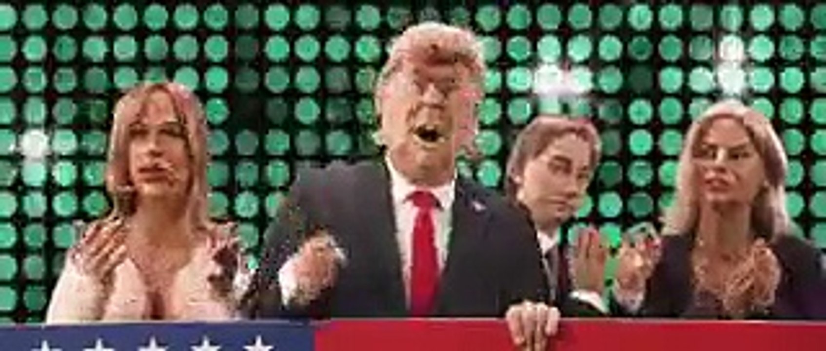 Exclu mondiale  1ère visite officielle du Président Donald Trump en France !