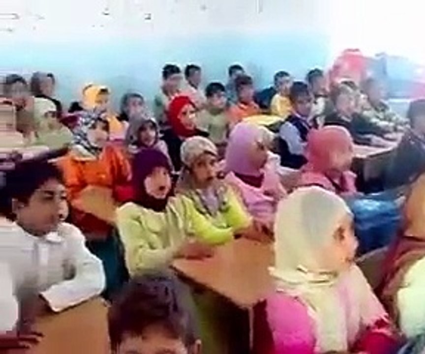 أحلى معلم في الوطن العربي - معلم لغة عربية عراقي - أسلوب الهوسة - هوسات عراقية