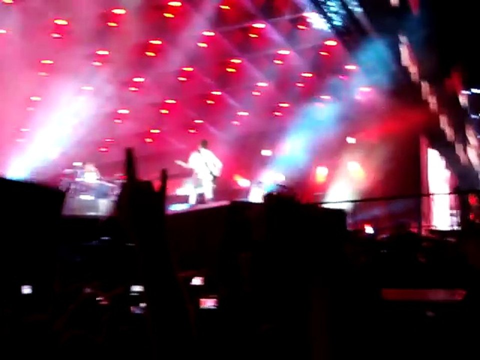 Muse - Neutron Star Collision, Madrid Estadio Vicente Calderon, 06/16/2010
