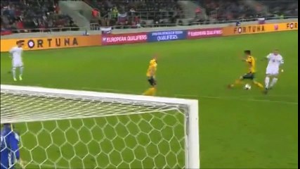 Juraj Kucka Fantastic Goal vs Lithuania (2-0)