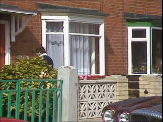 Auf Wiedersehen Pet Series 2 Episode 2 The Return Of The Seven Part 2