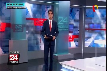 Bolivia: niño cae de taxi en movimiento por la ventana