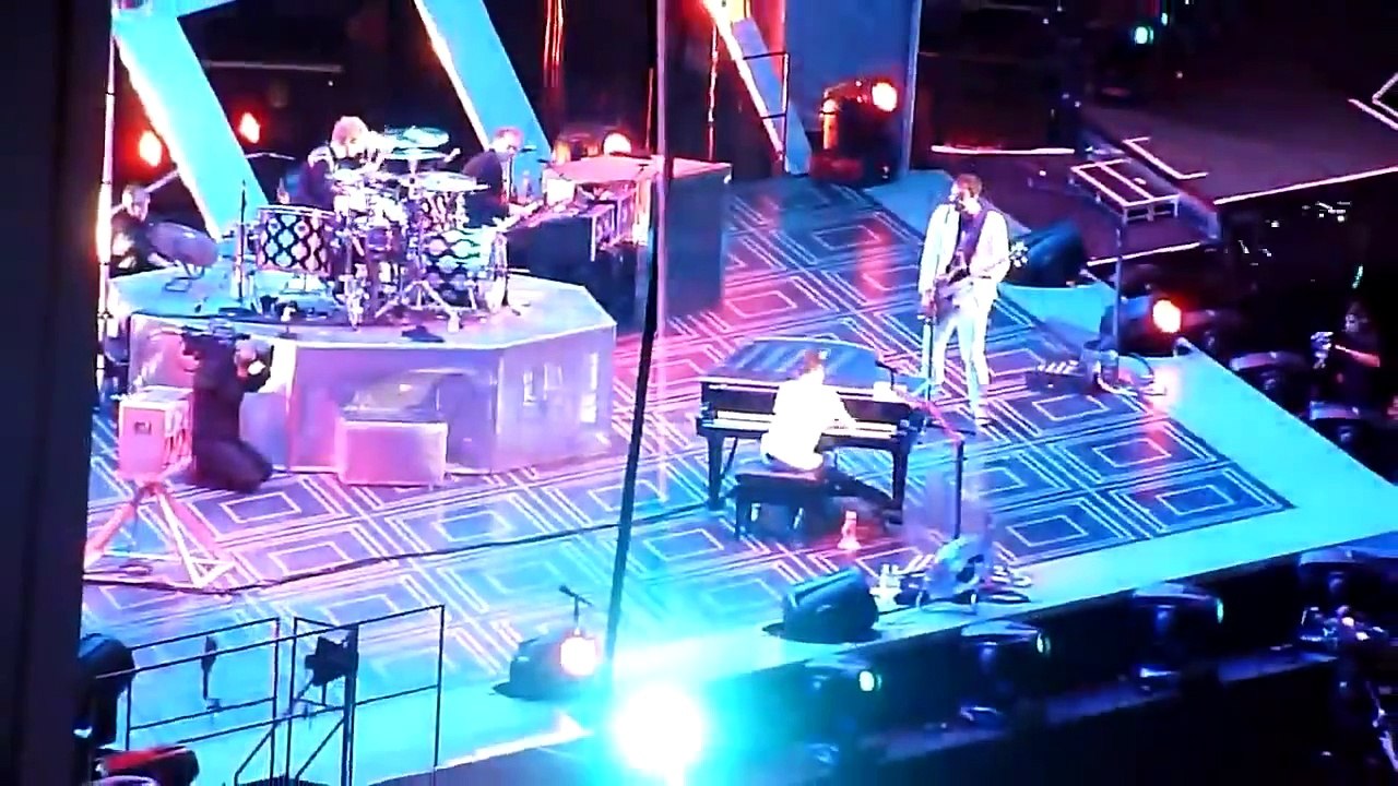 Muse - I Belong to You, Paris Stade de France, 06/12/2010