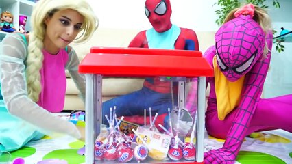 Spiderman & Frozen Elsa Become BAD BABIES and Superman & Pink Spidergirl