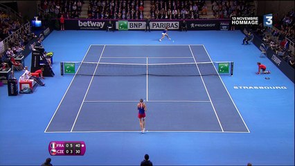 Fed Cup : Caroline Garcia empoche le premier set face à Karolina Pliskova