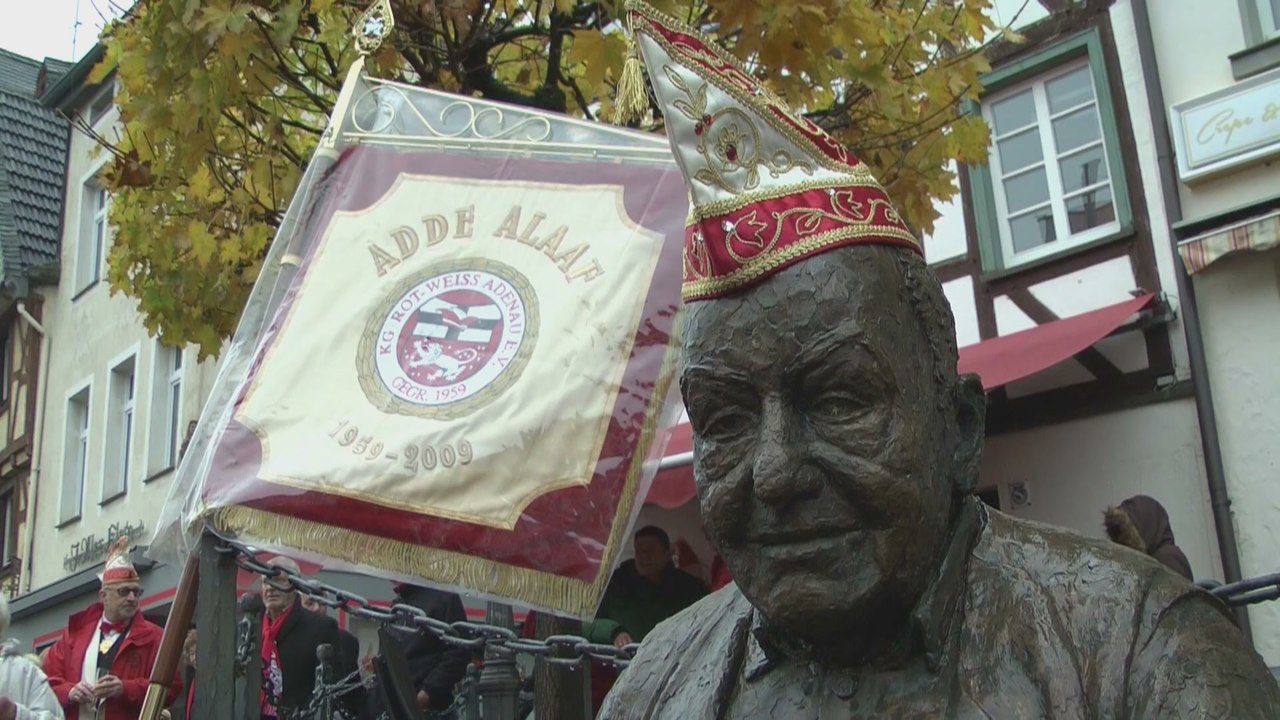 'Tradition ist unser Ding - Der Silberpfeil gehört zum Ring' - Sessionseröffnung der KG Rot-Weiss Adenau vom 11.11.2016