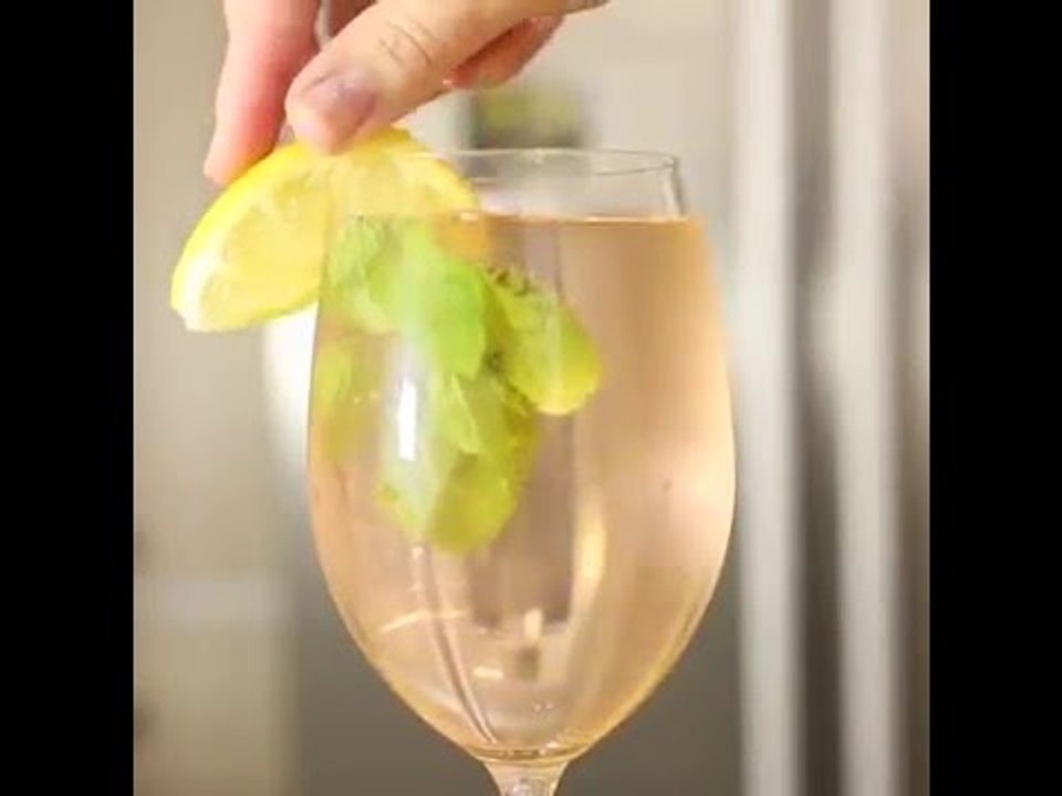 Água aromatizada