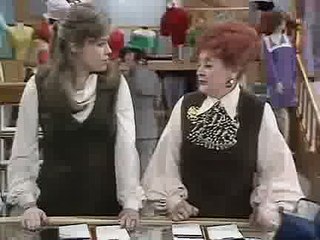 Are You Being Served? S03E07 Shoulder To Shoulder
