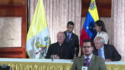 Gobierno y oposición acuerdan extender ronda de diálogo