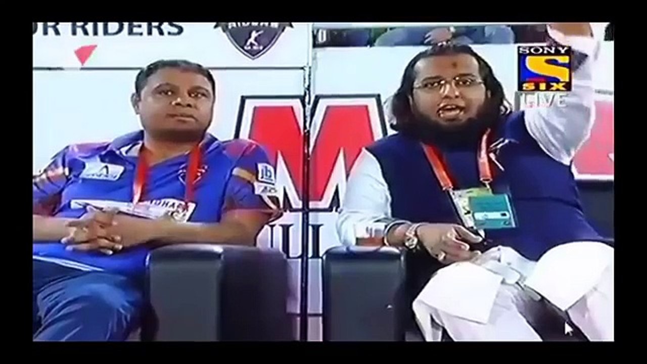 Shahid Afridi took 4 wickets for 12 runs 2016 in Bpl